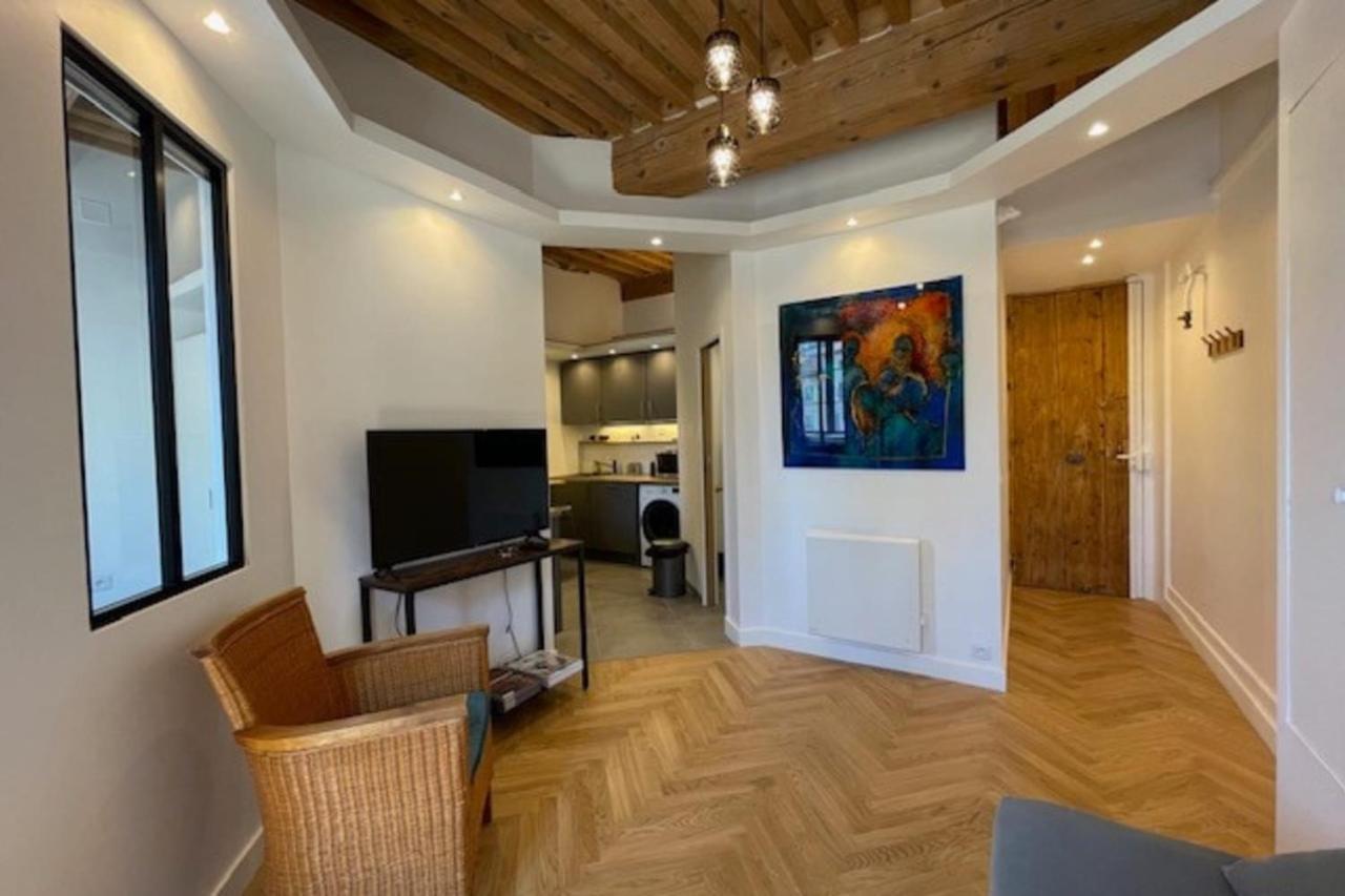Le Petit St Pierre Charmant 2 Pers Valmy Lyon Exteriör bild