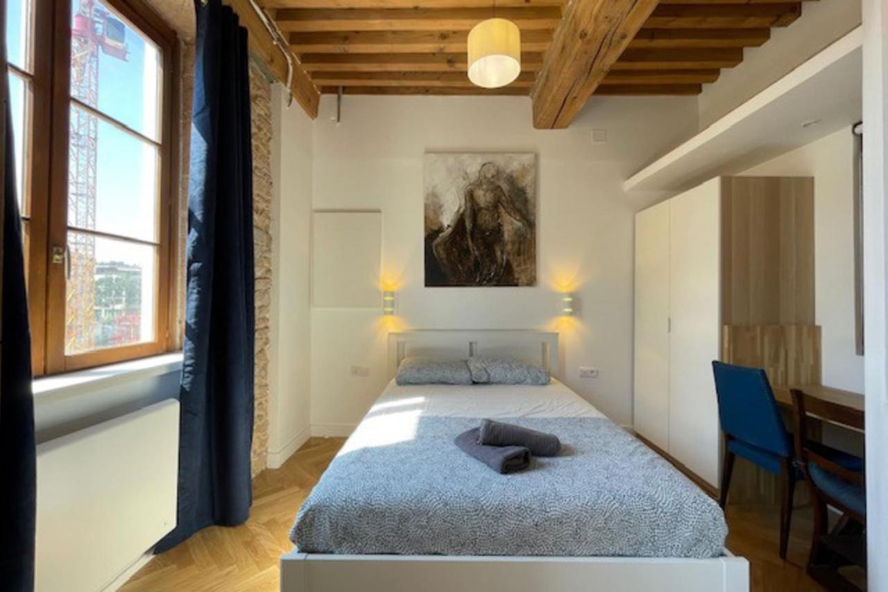 Le Petit St Pierre Charmant 2 Pers Valmy Lyon Exteriör bild